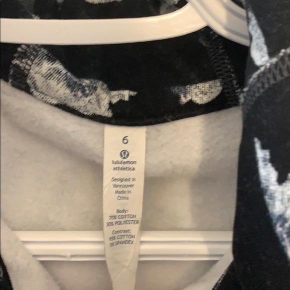 Sweater - Picture 2 of 4